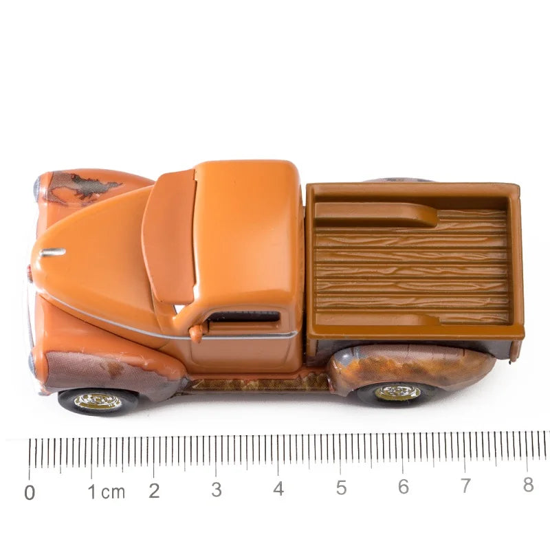 Cars 3 Diecast Collection — Lightning McQueen & Mater